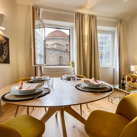 Apartments Florence Lägenhet Florens